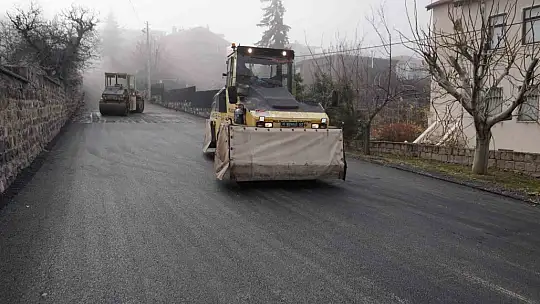 Melikgazi Belediyesi, yol çalışmaları ile ulaşımı daha konforlu hale getiriyor