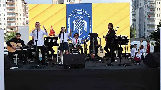 Melikgazi'de 19 Mayıs'ın heyecan ve coşkusu, Gençlik Orkestrası'nın konseriyle taçlandı