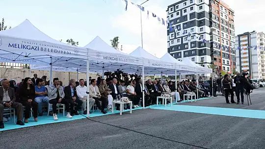 Melikgazi'de 24 aile yeni evlerine kavuştu