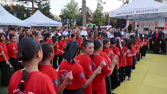 Melikgazi'de çocuklar doya doya eğlendi