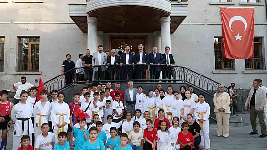 Melikgazi'de çocuklar doya doya eğlendi
