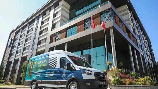 Melikgazi'de engeller sevgiyle aşılıyor