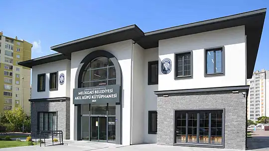 Melikgazi'de gençlerin yeni buluşma noktası Akıl Küpü Kütüphaneleri'ne bir yenisi daha ekleniyor