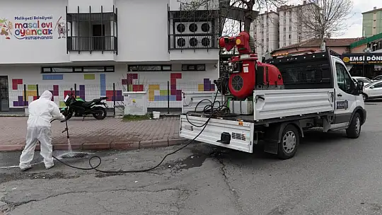 Melikgazi'de haşeresiz ve sivrisineksiz bir yaz için ilaçlama yapıldı