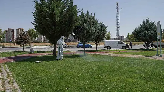 Melikgazi'de ilaçlama çalışmaları devam ediyor
