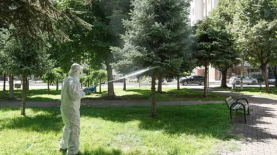 Melikgazi'de ilaçlama çalışmaları devam ediyor
