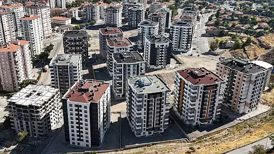 Melikgazi'de modern daireler sahiplerini buluyor