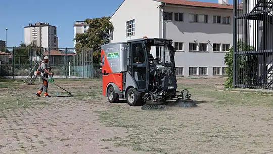 Melikgazi'de okullar yeni eğitim - öğretim yılına hazırlanıyor