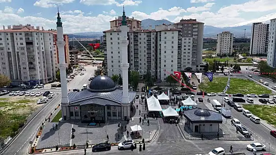 Melikgazi'de Osman-Fatma Fırıncı Cami ibadete açıldı