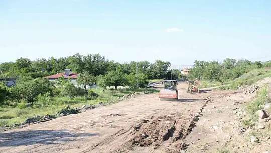 Melikgazi'de ulaşım atakları devam ediyor
