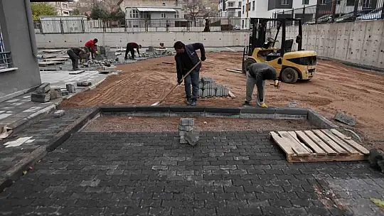 Melikgazi'de yaşam alanları modern görünüme kavuşuyor