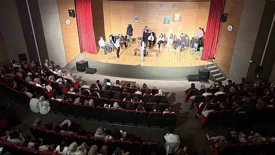 Melikgazi'den kültür sanata destek