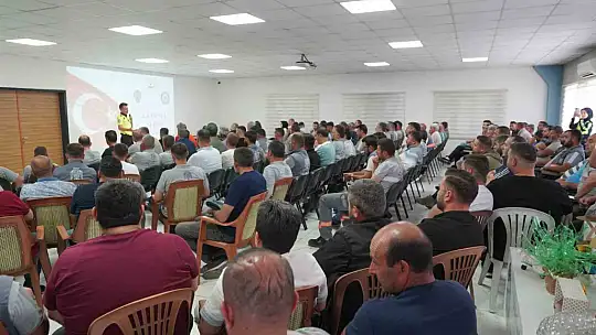 Melikgazi'den saha çalışanlarına trafik eğitimi