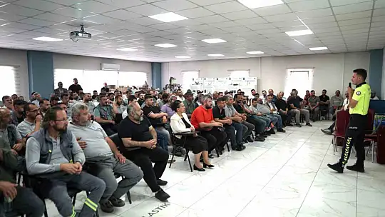 Melikgazi'den saha çalışanlarına trafik eğitimi