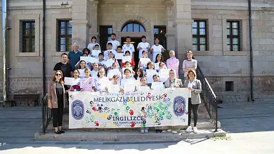 Melikgazi'nin İngilizce Yaz Kampı başarıyla sona erdi