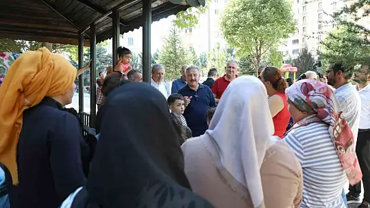 Melikgazi'nin parkları yenileniyor