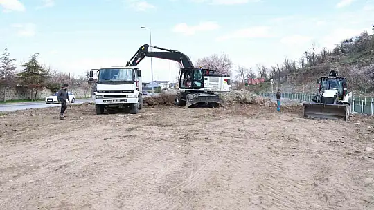 Melikgazi'nin ulaşımda yeni güzergahı için çalışmalar başladı