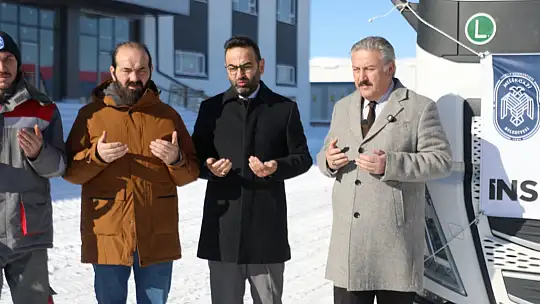 Melikgazi'nin yardım tırı dualarla Gazze'ye uğurlandı