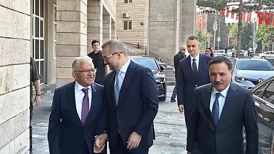 Merkez Bankası Başkanı Karahan'dan Kayseri Valiliği'ne ziyaret