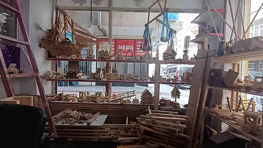 Mesleğini yaşatacak çırak bulamıyor