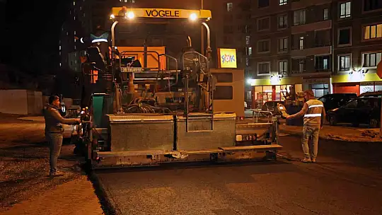 Mevlana'da 'belediye mahallemizde' mesaisi geceye taştı