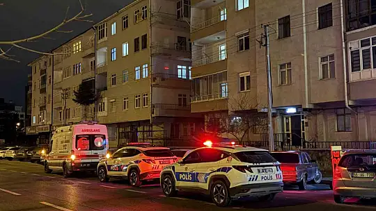 Mezarlık ziyareti dönüşü eşini evde ölü buldu