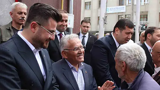 MHP'de bayramlaşma