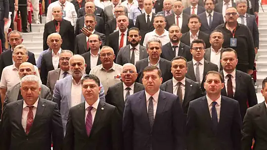 MHP Genel Başkan Yardımcısı Özdemir: 'Savaşın derinliği ve şiddeti artarken, Türkiye kendi ve diğer ülkelerin egemenliğini muhafaza ediyor'