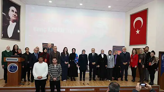 Milletvekili Böhürler, ERÜ'de gençlerle buluştu