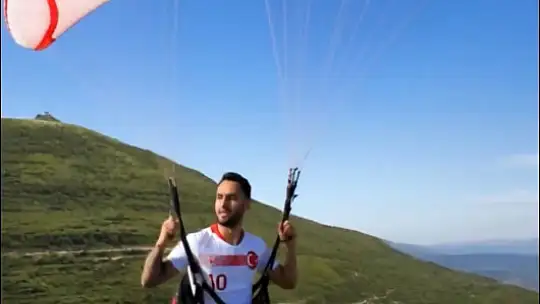 Millilere paraşüt alanında destek Talas Belediyesi'nden