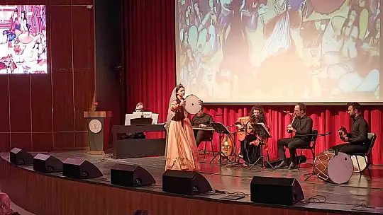 Mimar Sinan'ın eserleri kıyafetlere döküldü