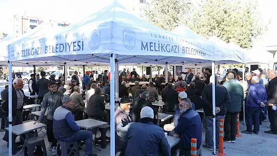 Mobil Başkan Tınaztepe'de ilgiyle karşılandı