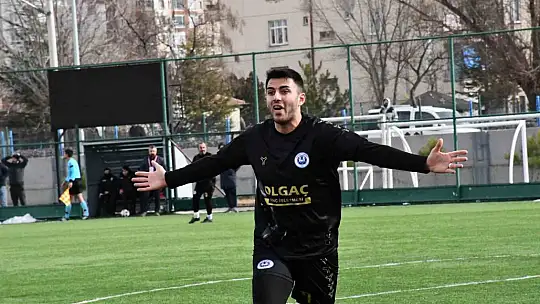 Muhammed Tolga Şahin, son 2 maçta 6 gol attı