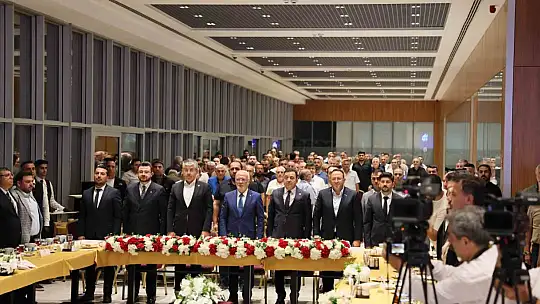 Mustafa Elitaş: 'Güneş enerjisiyle ilgili devrim niteliğinde kanunlar çıkardık'
