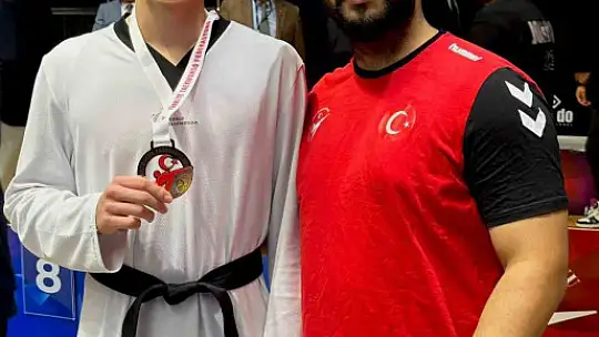 Mustafa Said Yörükoğlu 3. oldu