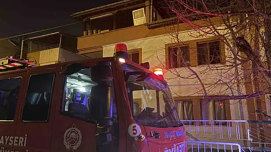 Mutfakta çıkan yangın korkuttu
