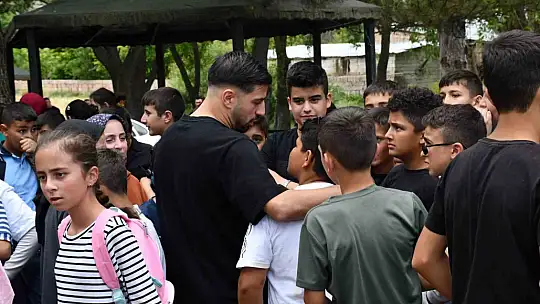 Nurettin Korkmaz öğrencilerle bir araya geldi