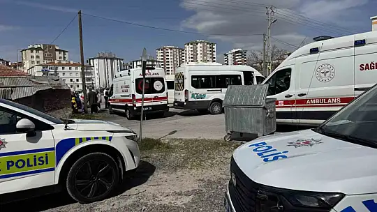 Öğrenci ile rehabilitasyon servisi çarpıştı: 5 yaralı