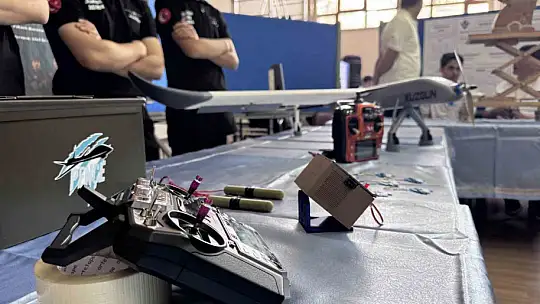 Öğrencilerden askeri saha operasyonlarına otonom müdahale aracı