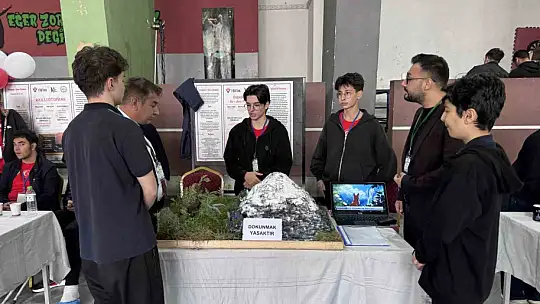 Öğrencilerin geliştirdiği otonom araç, görüntü işleyerek hareket ediyor