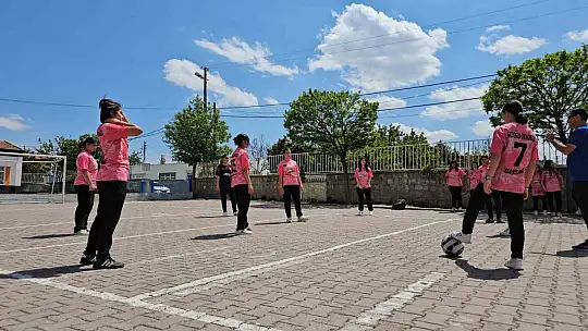 Okul bahçesinden şampiyonluklara