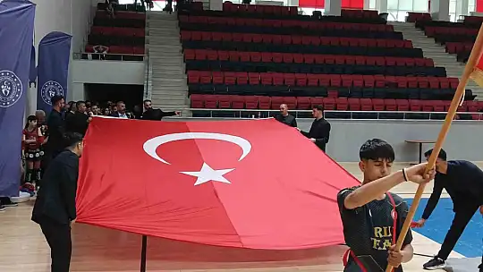 Okul Sporları Muaythai'ye Kayseri damgası