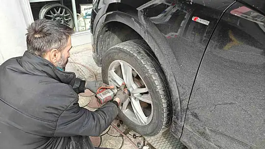 Oto lastikte 'kış' fırsatçılığı