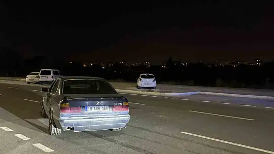 Oto tamircisi test için çıktığı otomobille kaza yaptı: 2 yaralı
