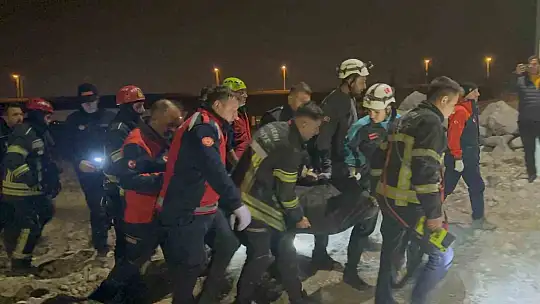 Otomobil 200 metre yükseklikten vadiye uçtu: 1 ölü