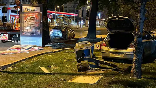 Otomobil parka daldı, ortalık savaş alanına döndü