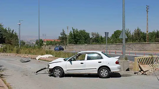 Otomobilin çarptığı yaşlı adam öldü