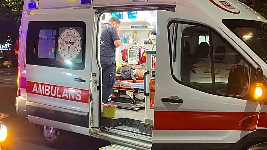 Otomobille çarpışan SUV araç takla attı: 2 yaralı