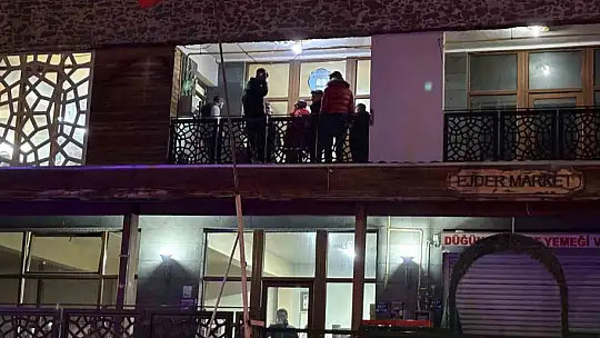 Oyun salonunda çıkan kavga kanlı bitti: 1 ağır yaralı