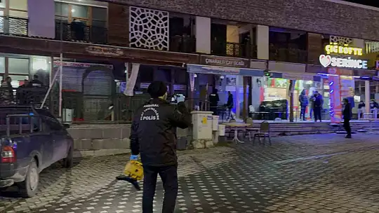 Oyun salonunda çıkan kavga kanlı bitti: 1 ağır yaralı